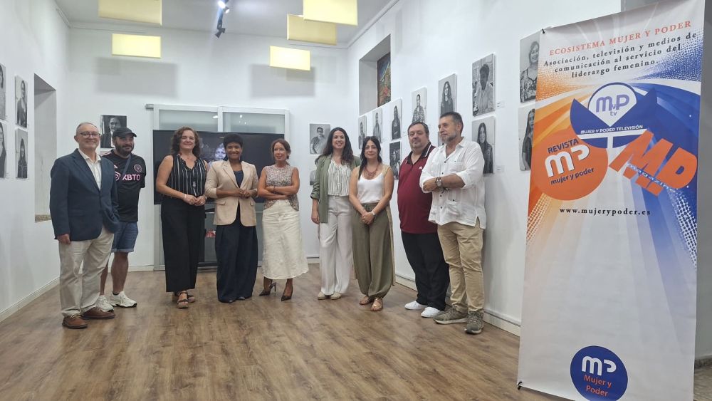 Personalidades Inauguración Rostros Compartidos