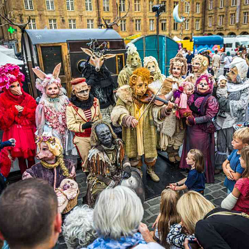 Les Irréels, escena 