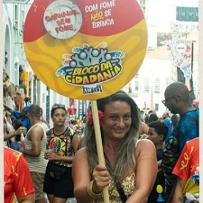 Carnaval Sin Hambre Luzia