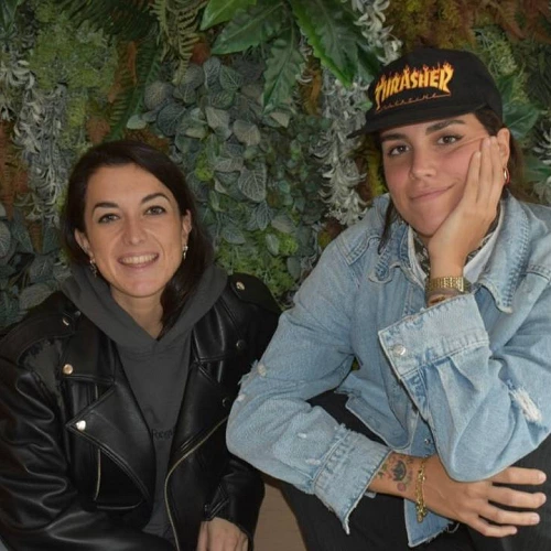 Ana y Carol. Marlena.