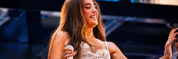 Lola Indigo, Plaza de España, Concierto en Sevilla (c) Ángela Zamora 